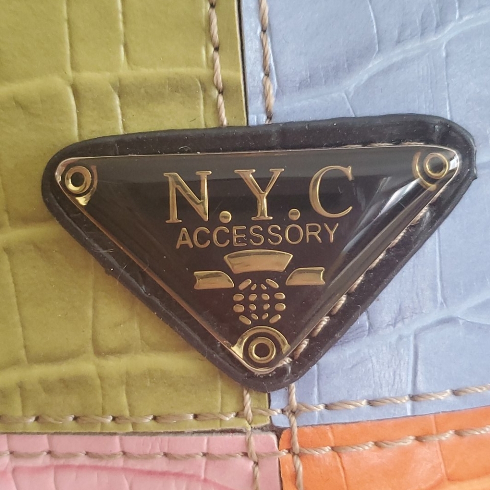 Color block purse - Picture 4 of 4